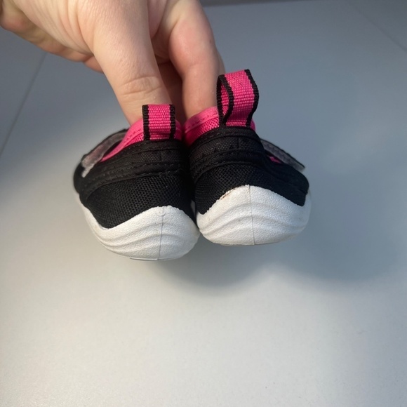 Toddler Speedo Water Shoes in Link and Black Sz S 5/6 - Picture 4 of 7
